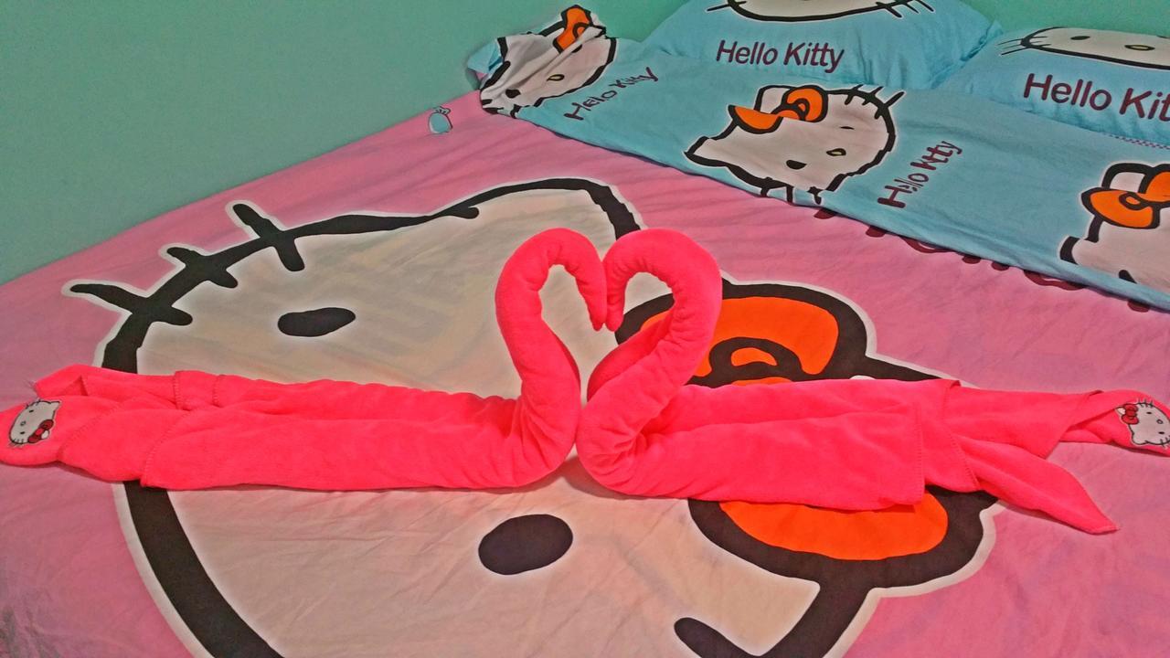 Hello Kitty Signature Suite Sandakan Exteriör bild